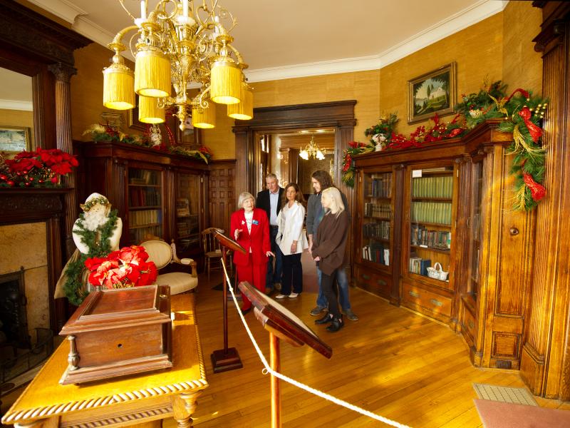 Howard Steamboat Museum Christmas