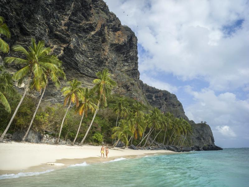 Playa Fronton. Samana