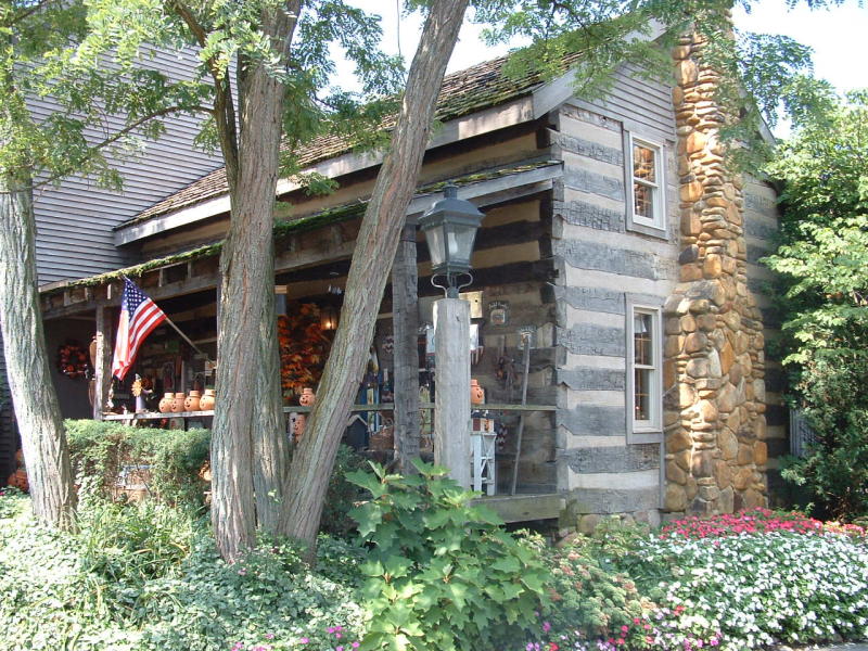 The Morgan House Log Cabin Exterior