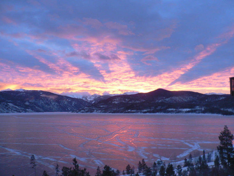 Sunrise view over Granby in winter
