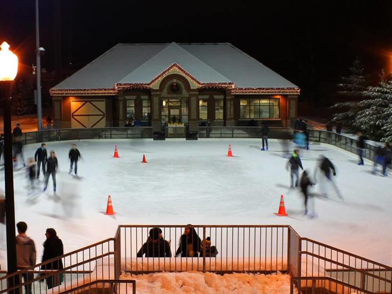 Riverside Skating Center