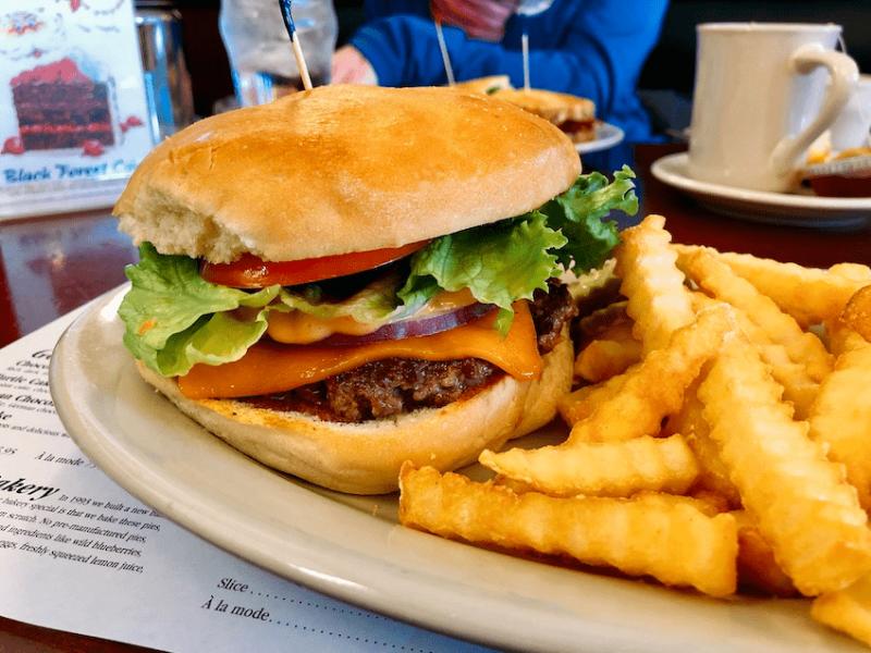 50s-grill-brooklyn-center-restaurant