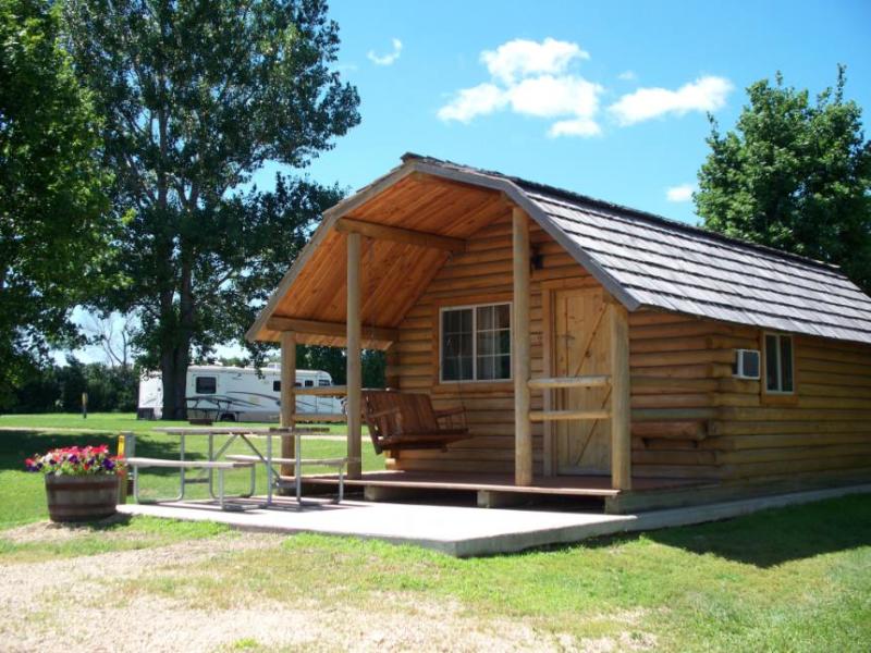 A cabin at KOA Minneapolis Northwest