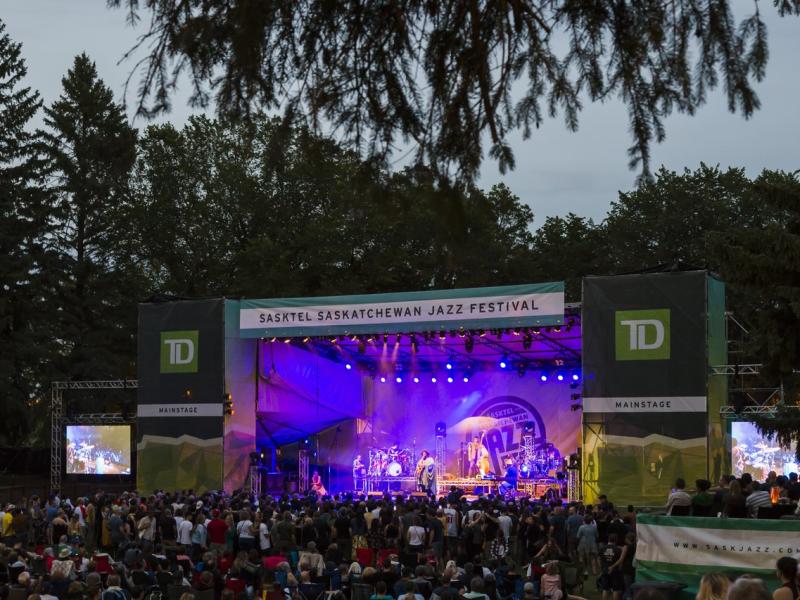 jazz fest main stage