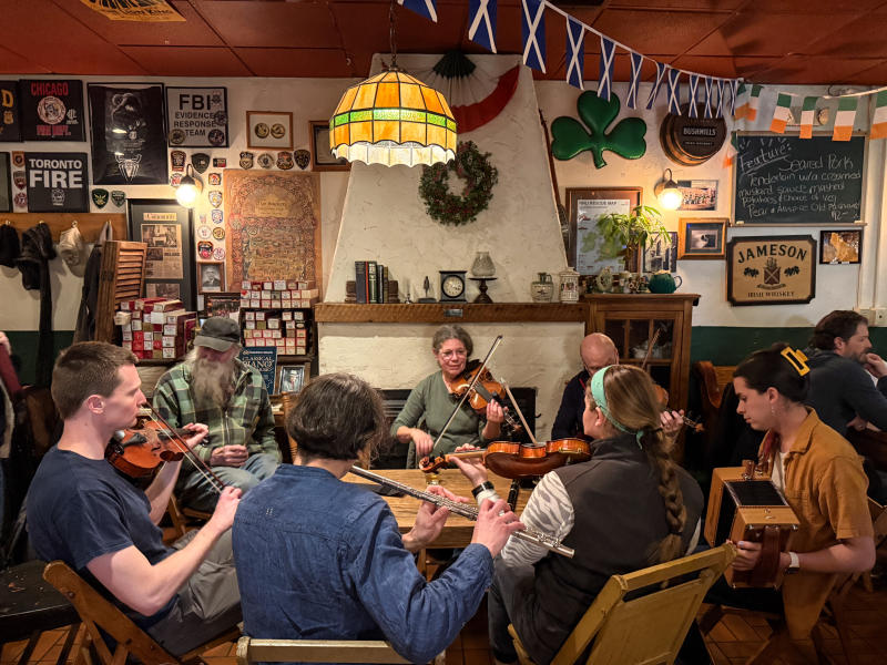 Fiddler's Hearth Irish Music Session