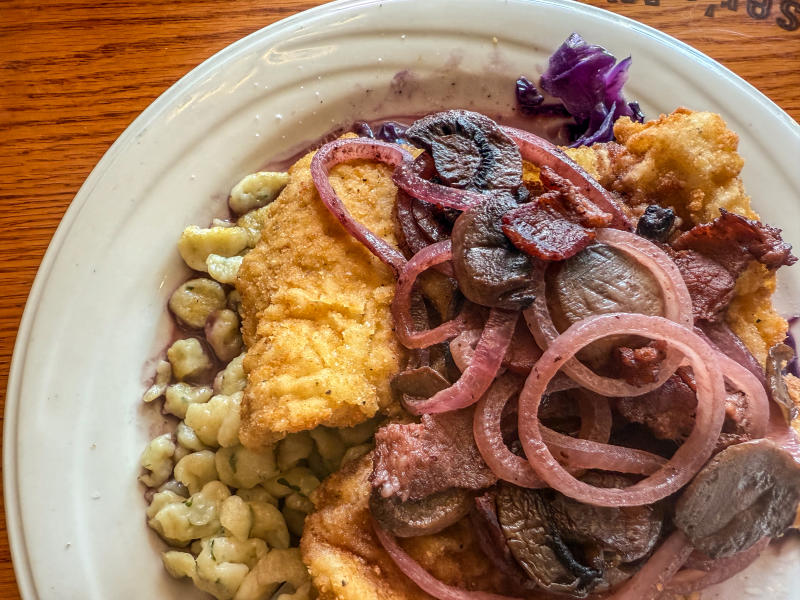 Moser's Austrian Cafe