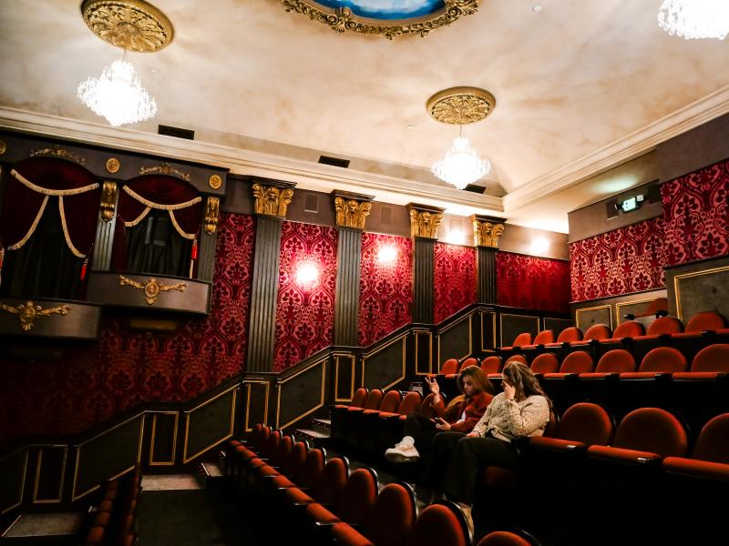 Cargo Cinema