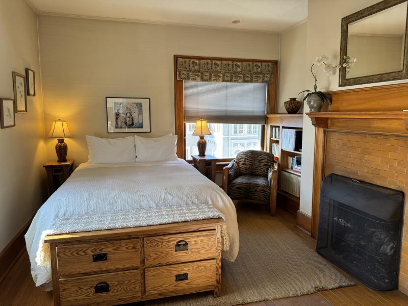 Stewart Inn Bedroom 5