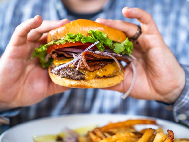 The Diner, Cheeseburger