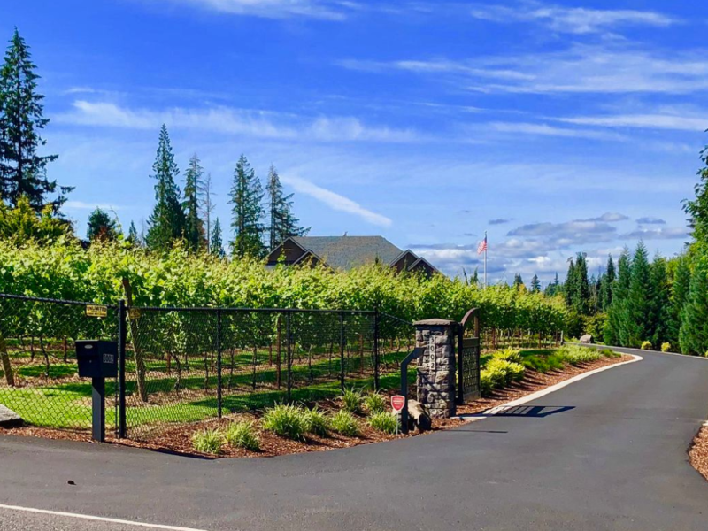 Columbia Ridge Winery