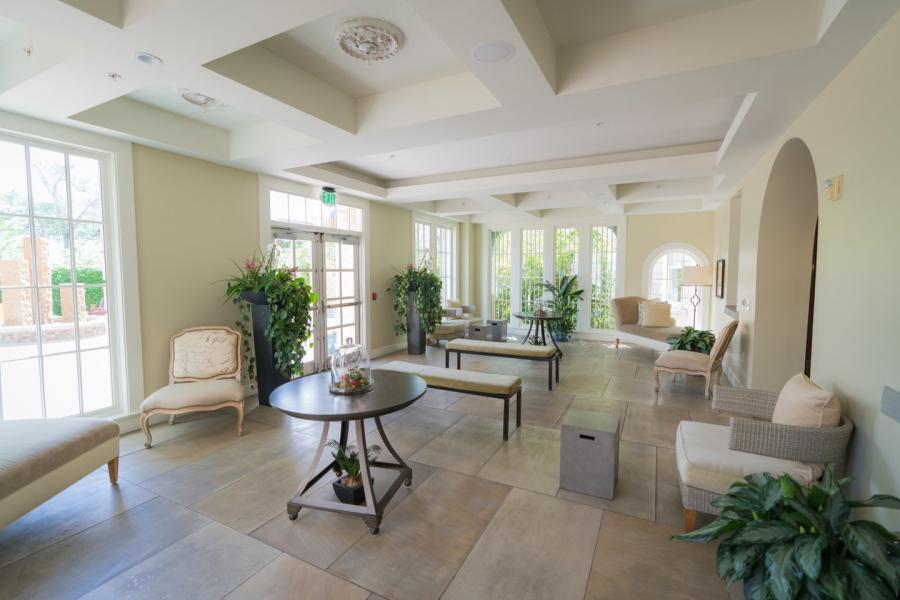 A view inside the solarium at Hotel Parq Central