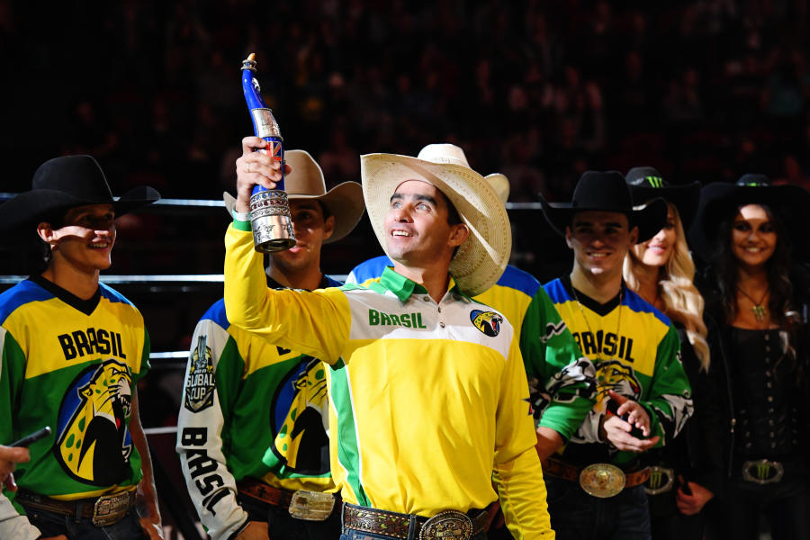 Photo of PBR team Brazil with trophy at PBR Global Cup