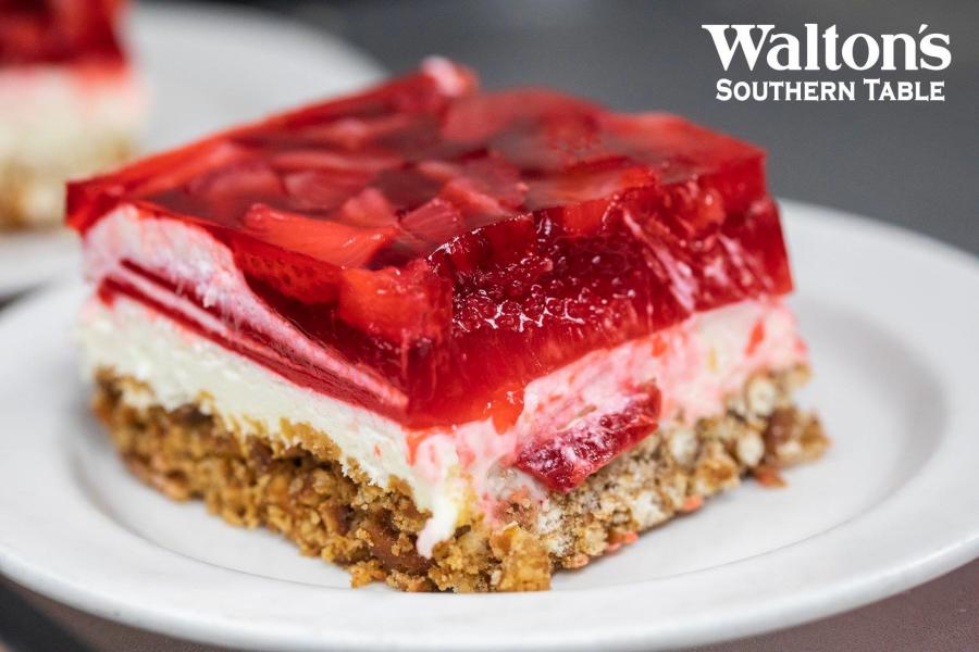 Walton's Stawberry Pretzel