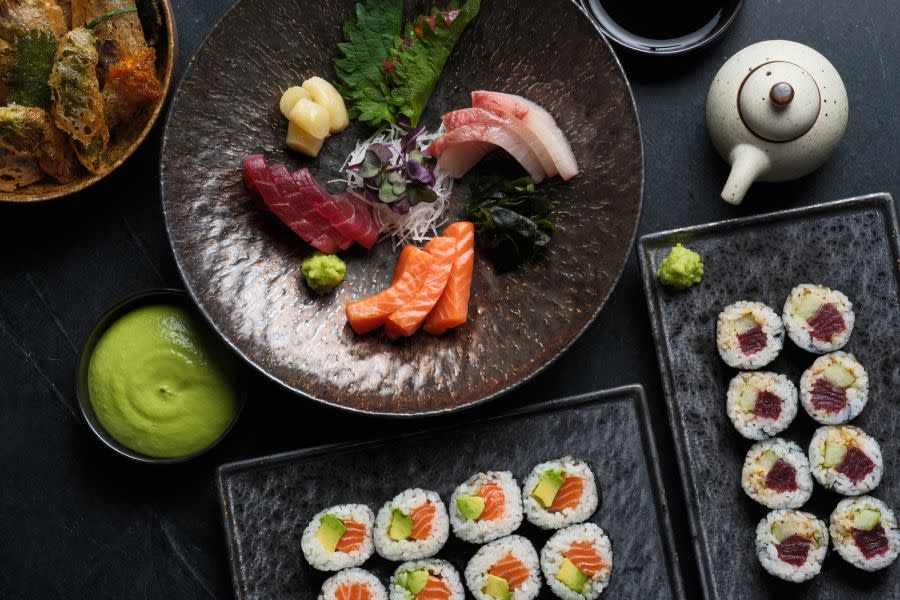 RO Restaurant and Lounge