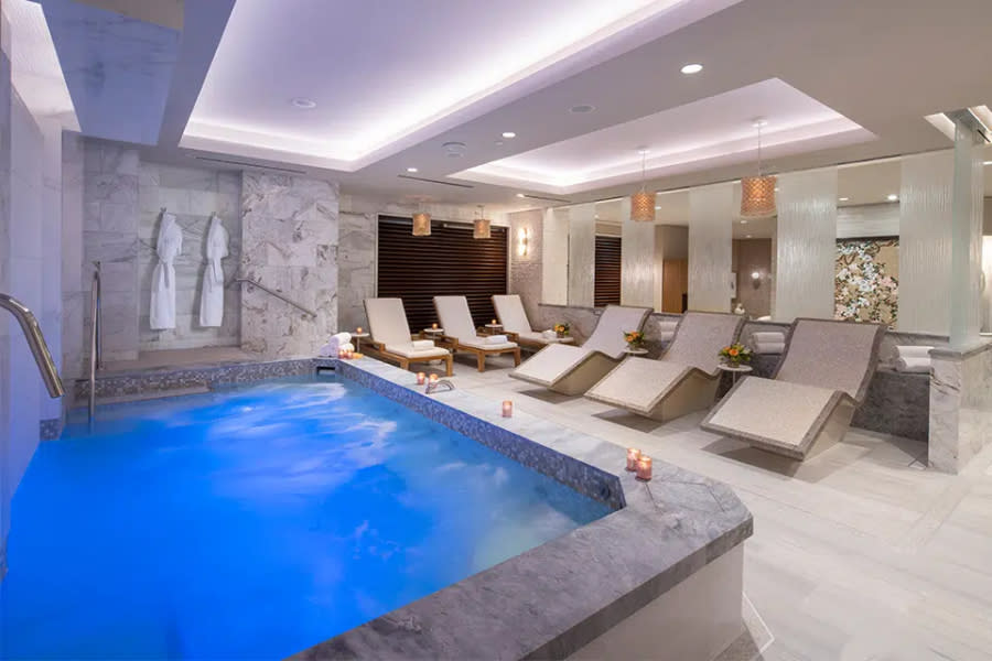 The women’s vitality lounge at The Spa at The Post Oak Hotel