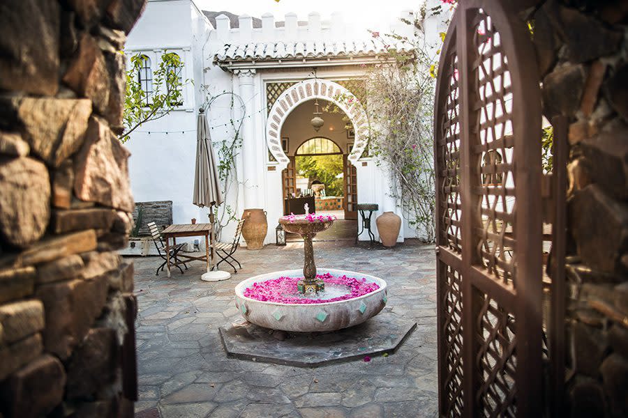 Korakia Pensione  palm springs entry