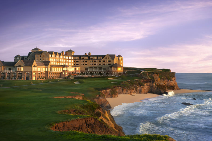 Front_of_The_RitzCarlton_HalfMoonBay_SanMateoCounty_SiliconValley