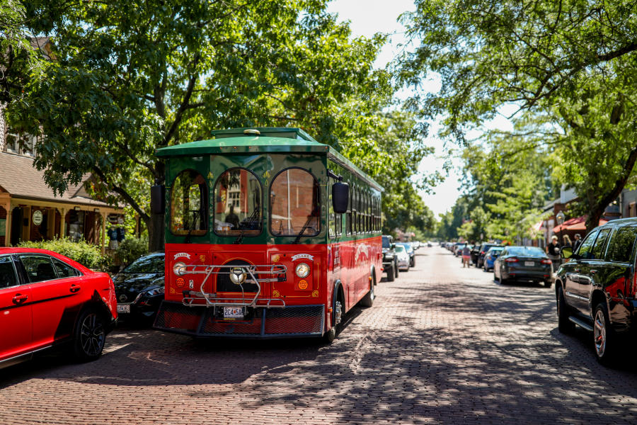 St. Charles Trolley
