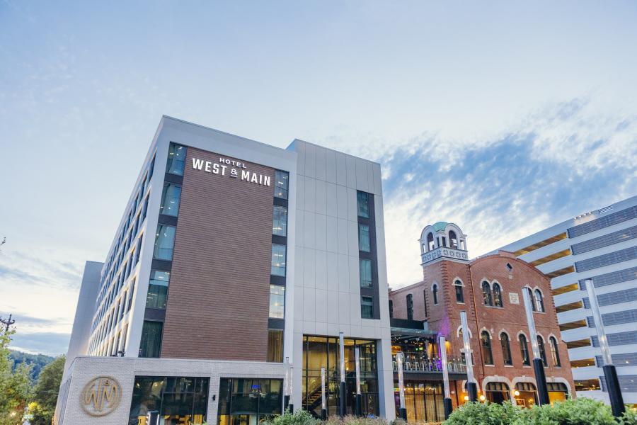 Exterior of Hotel West & Main in Conshohocken