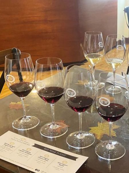 Williamsburg Winery wine flights
