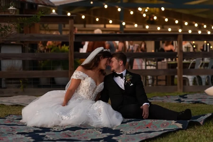 7 Oaks Event Garden Wedding