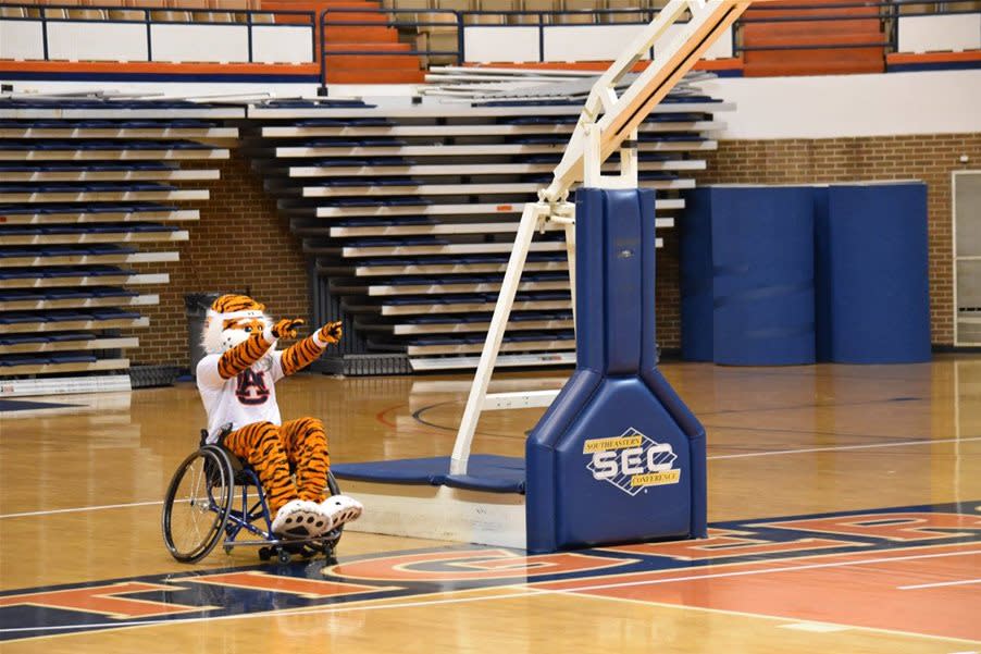 Beard–Eaves Memorial Coliseum