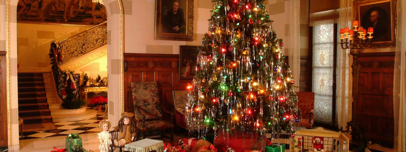 Wilmington De Playhouse Christmas 2022 Holiday Tours Of Nemours Estate In Wilmington, De | Nov - Dec