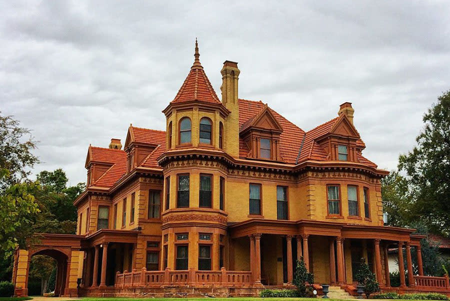 Exterior of OKC's Overholser Mansion