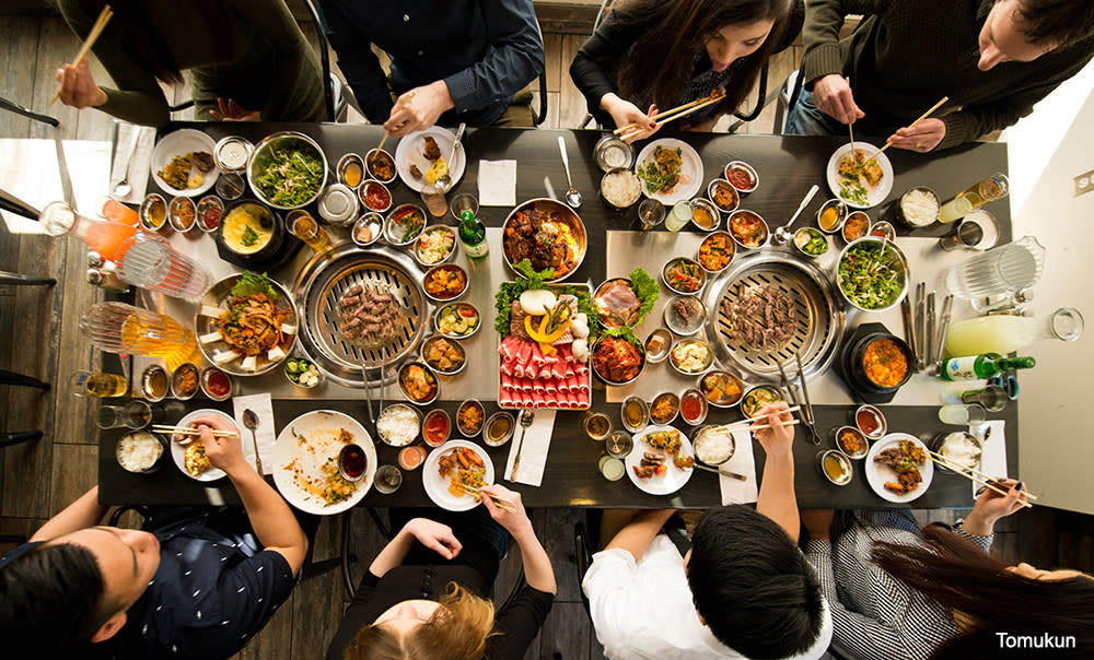 Table at Tomukun