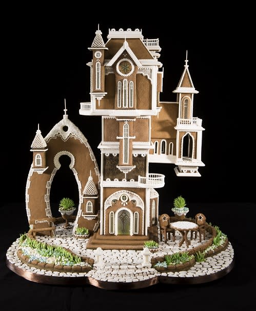 2016 Gingerbread Competition - Adult 1st Place
