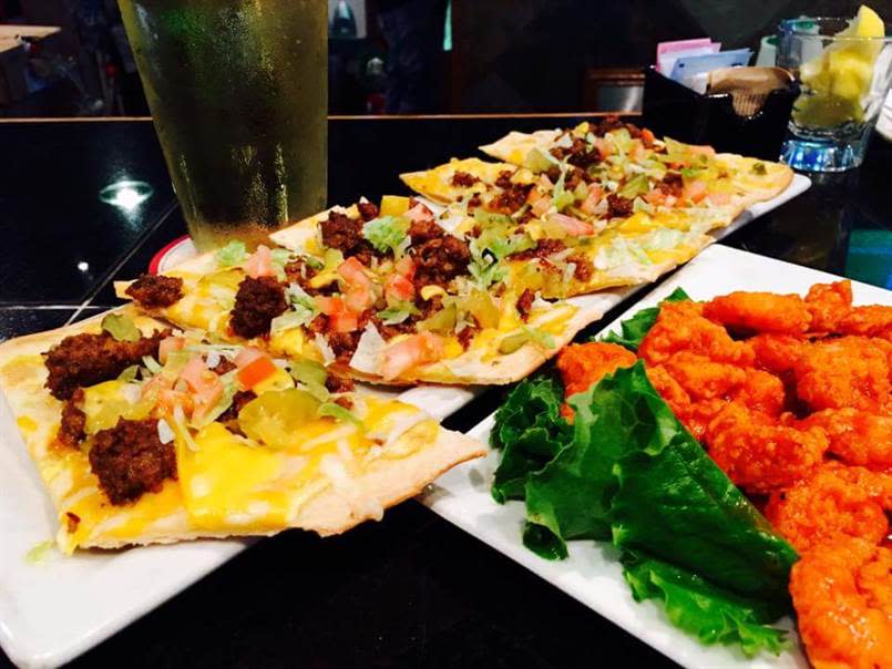 Hard Knocks Sports Lounge