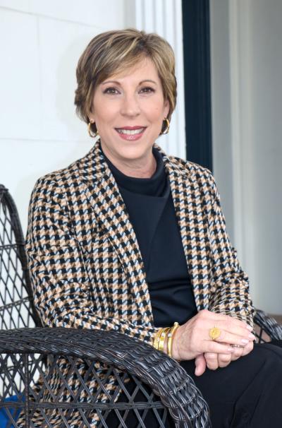 Stephanie Turner