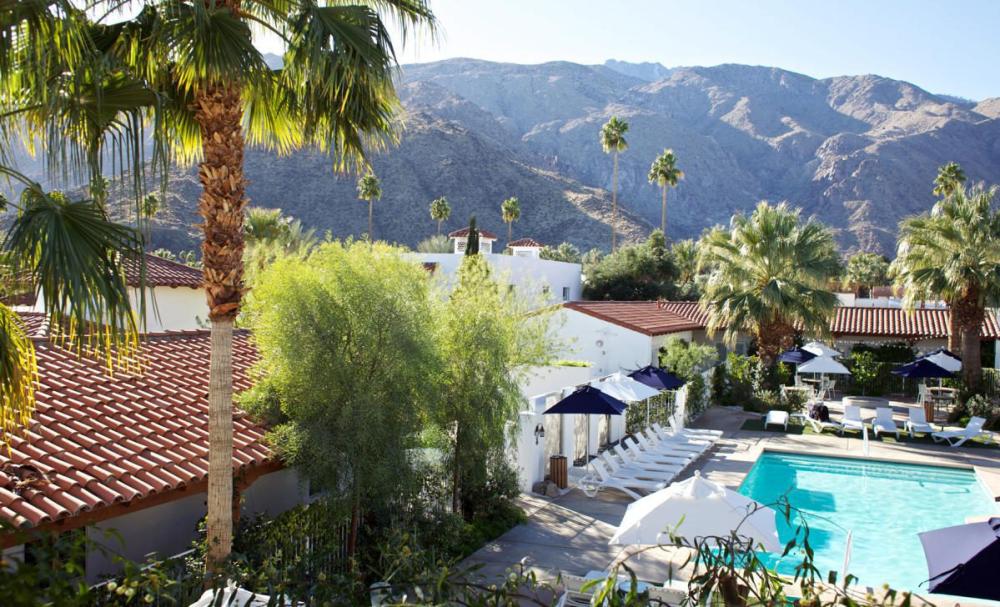 pool and mountains