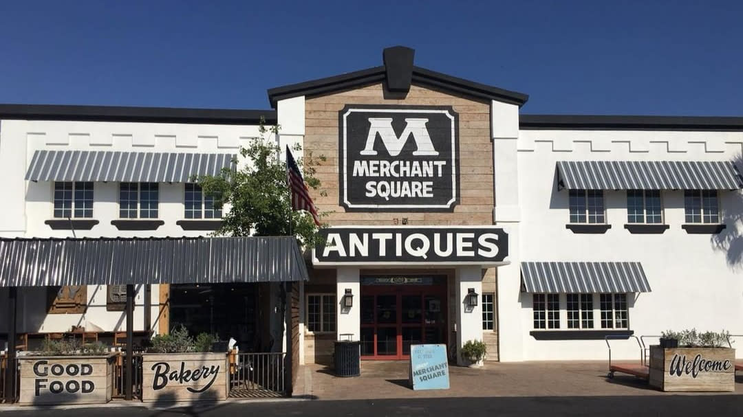 front view of the Merchant Square building