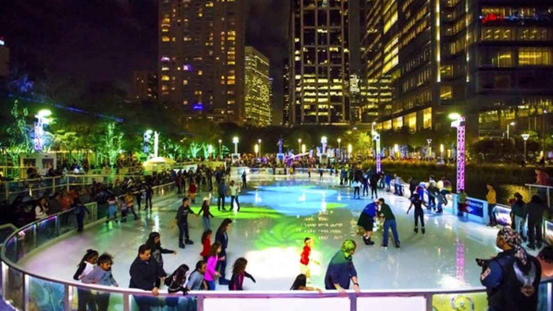 Ice at discovery green