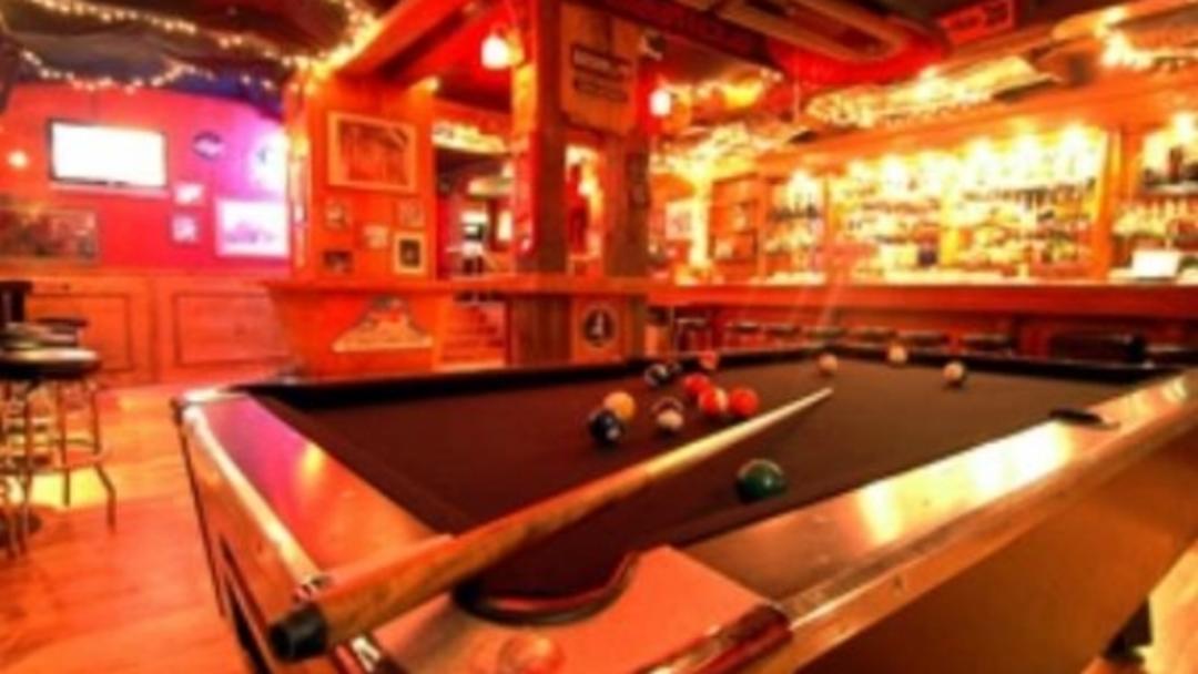 Pool table