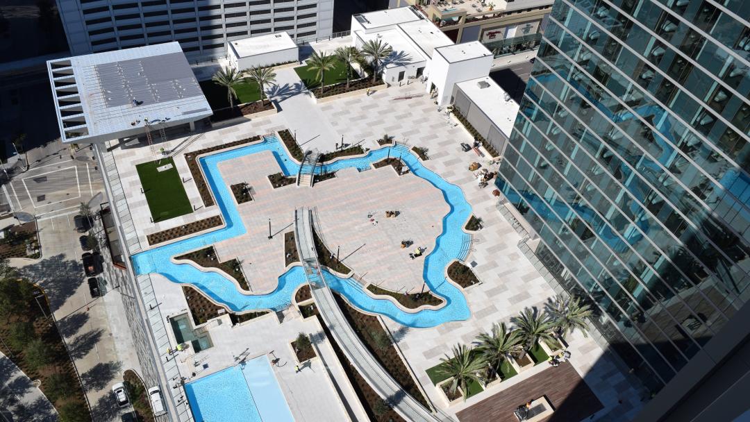 Marriott Pool