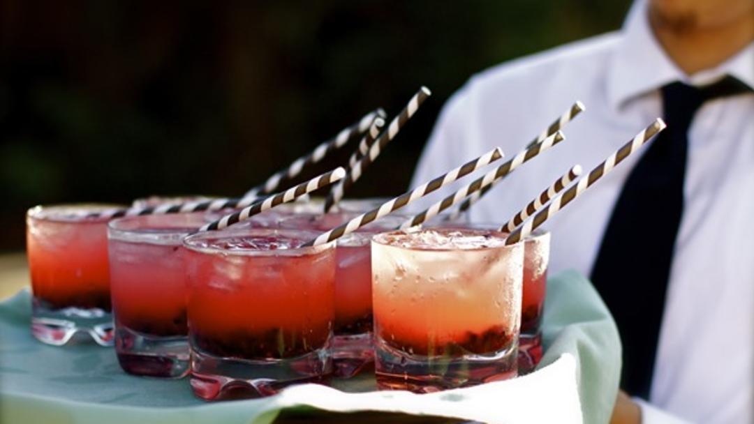 wedding bartender