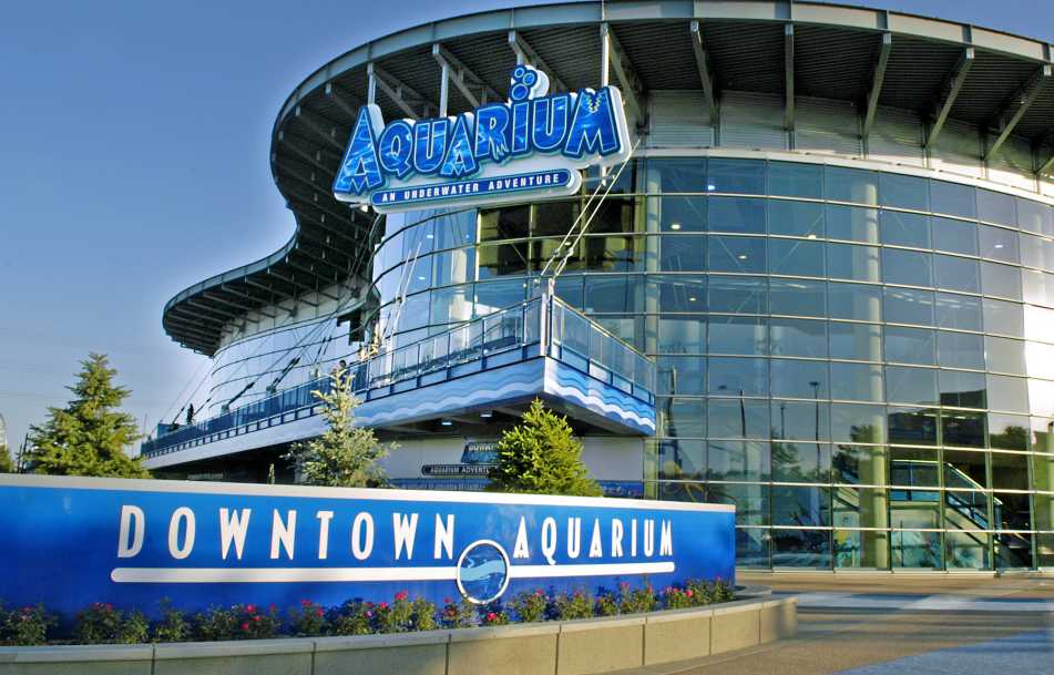 Exterior view of the Downtown Aquarium in Denver, Colorado.