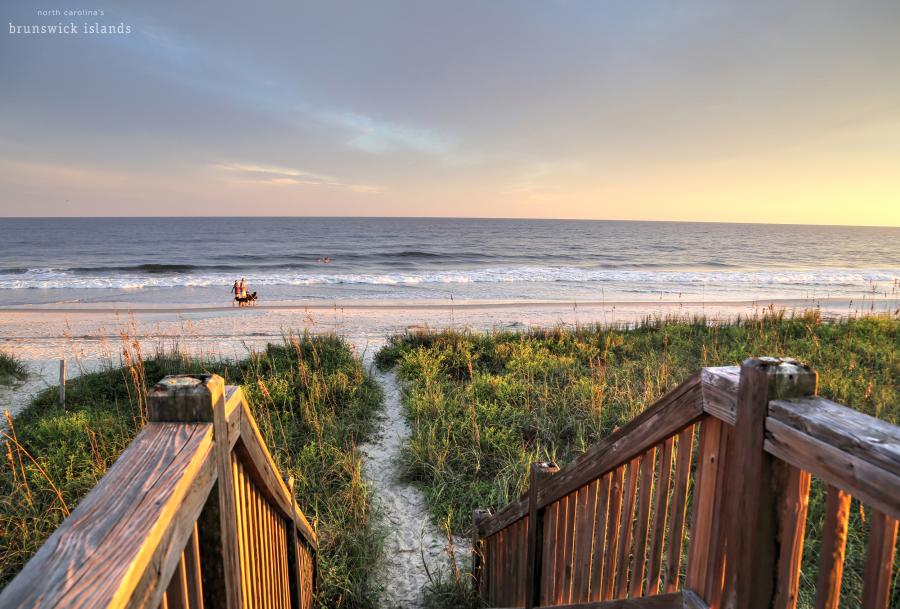 Walkway to a sandy path leading to Holden Beach