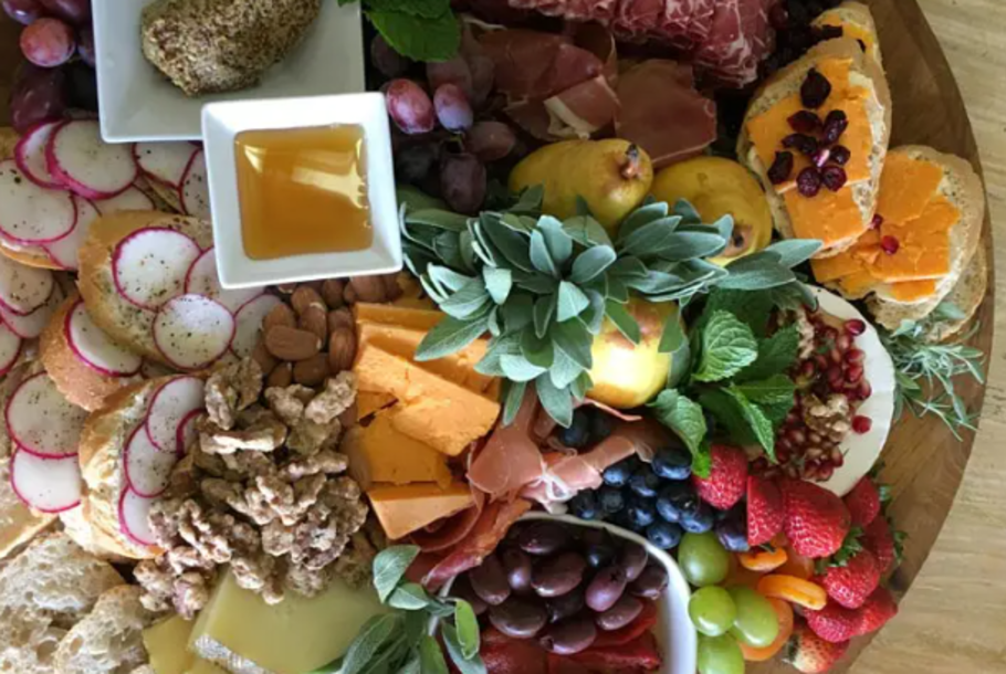 Melanie Rowe Catering