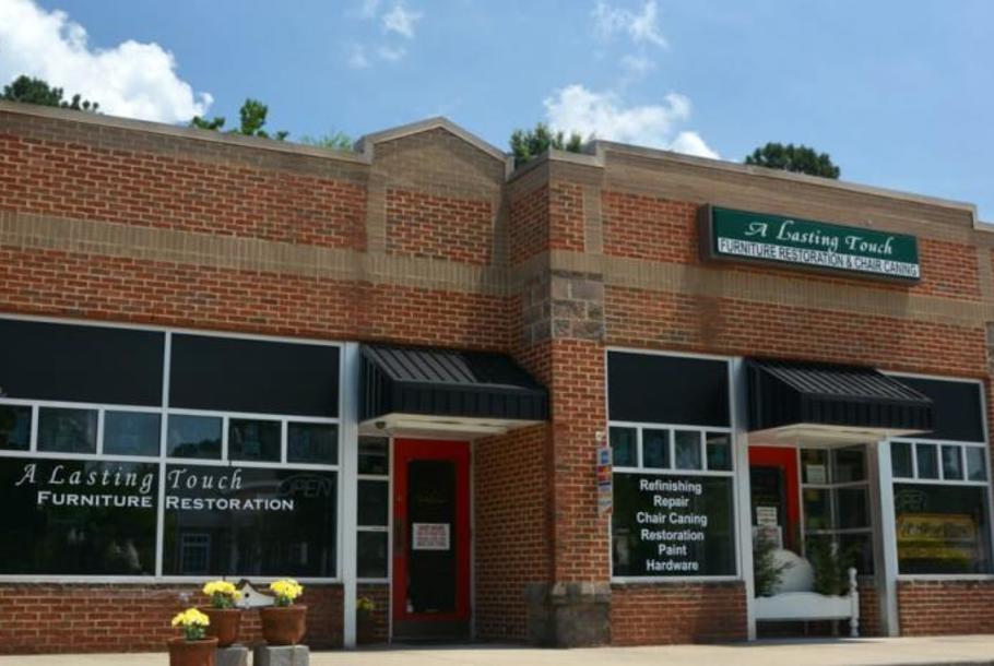 A lasting touch storefront