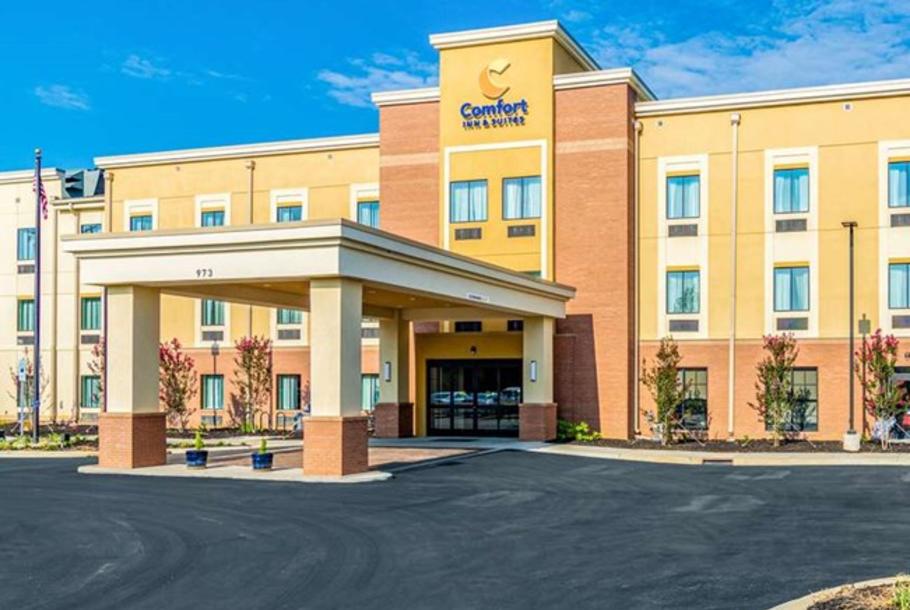 comfort inn and suites