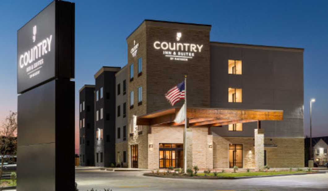 Country Inn & Suites.jpg
