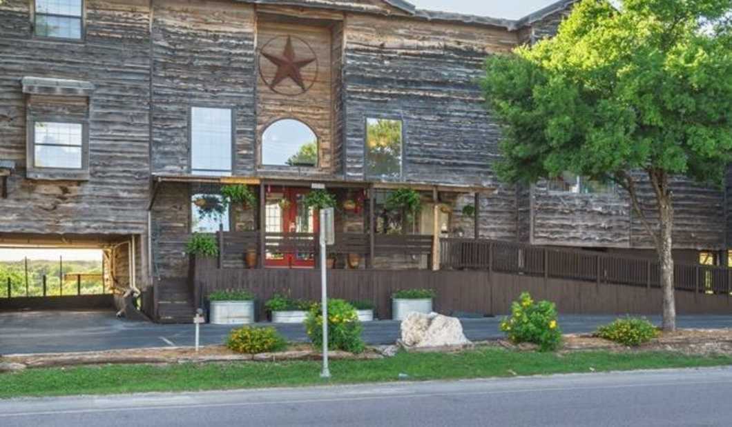 Gruene River Inn.jpg