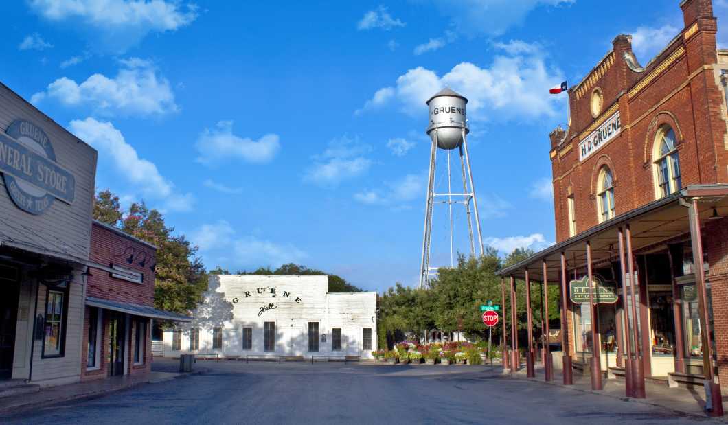 Gruene, Texas.jpg