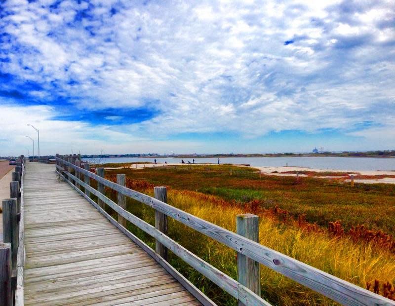 Must-See Indian Point Pier.jpg