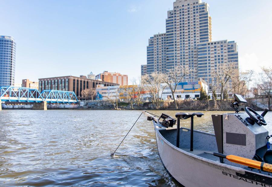 Guide to Fishing in Grand Rapids