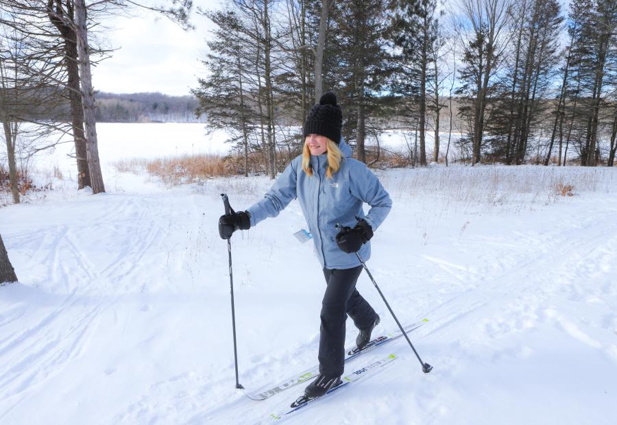 cross country skis for rent near me