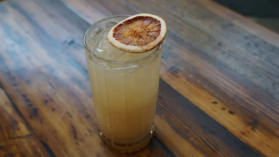 Caboose Tavern - Vanilla Chai Fizz Mocktail - Vienna